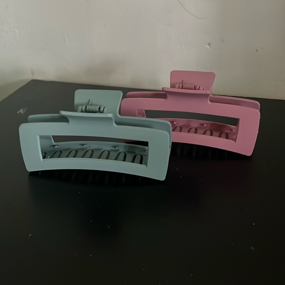 🔥 (5 for 15$) 2 pack Hair Clips